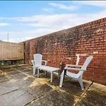 Ensuite Room In Cardiff City Centre