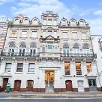 Cardiff City Centre Apartment