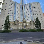 Cardiff City Centre Retreat