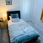 Willows - Cardiff Guest House