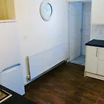 Willows - Cardiff Guest House