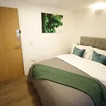 Willow Serviced Apartments - 37