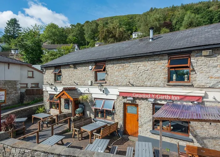 The Gwaelod Y Garth Inn