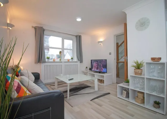 Sealock Mews By Property Promise