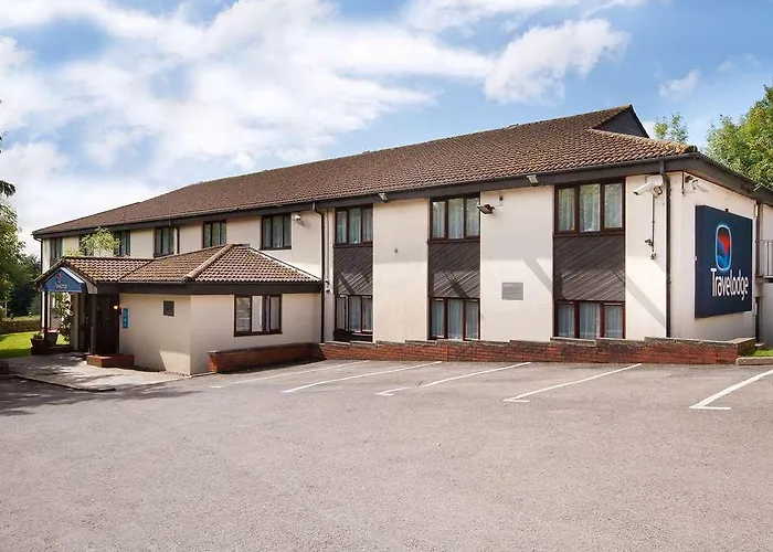 Travelodge Cardiff Llanedeyrn