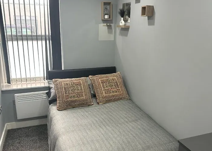 2 Bedroom Flat With Hot Tub