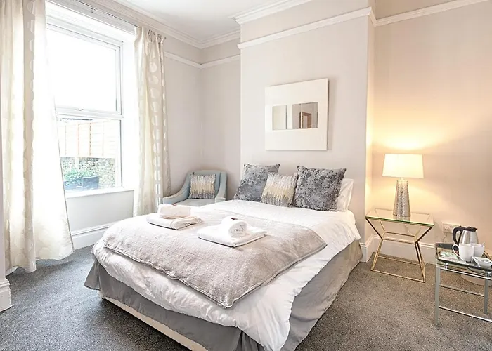 Willows-Cardiff Guest House