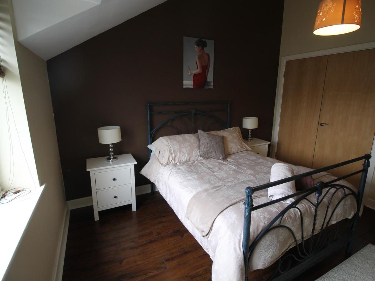 Holiday Homes Ashgrove Court Penthouses *