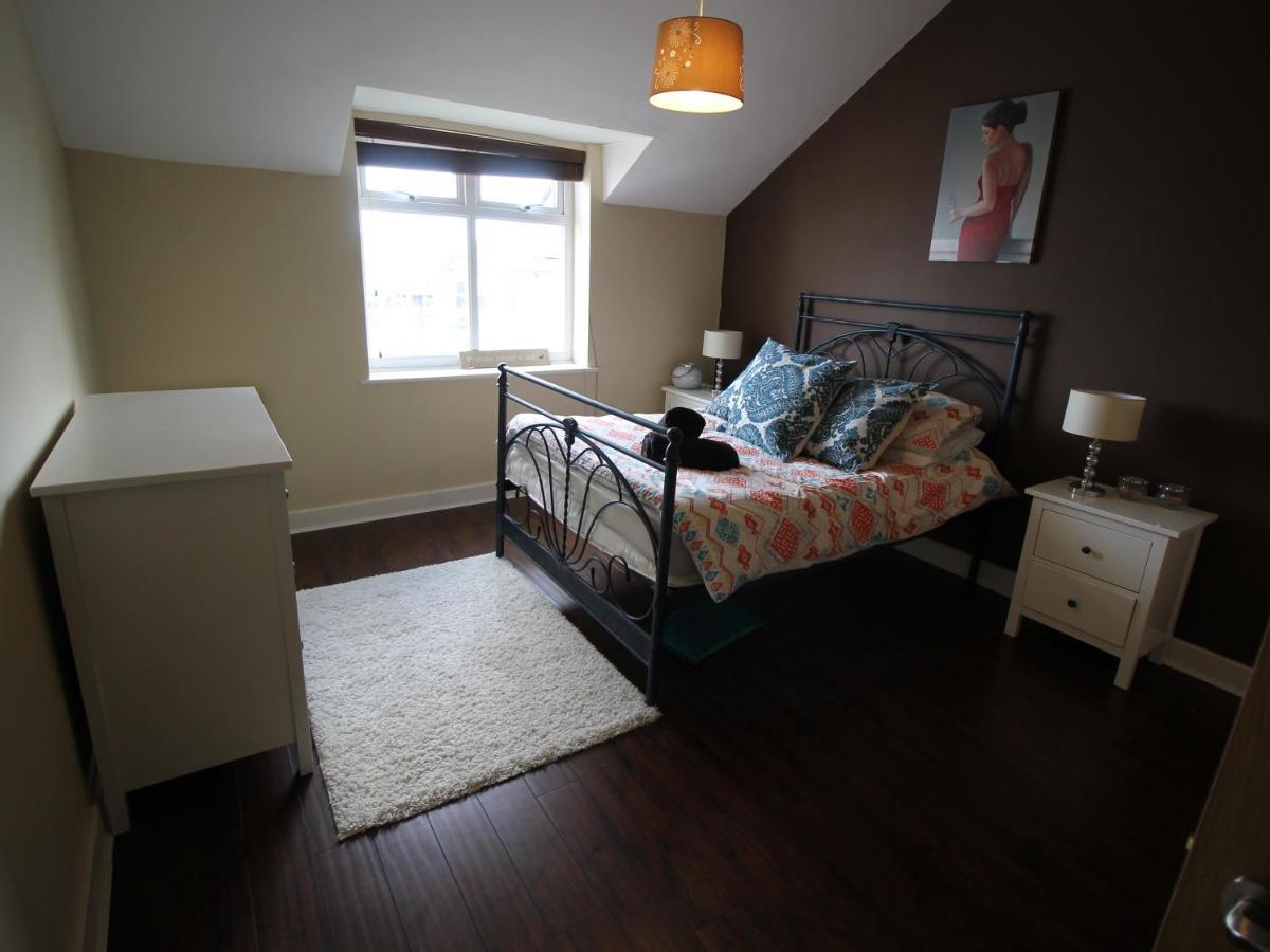 Holiday Homes Ashgrove Court Penthouses