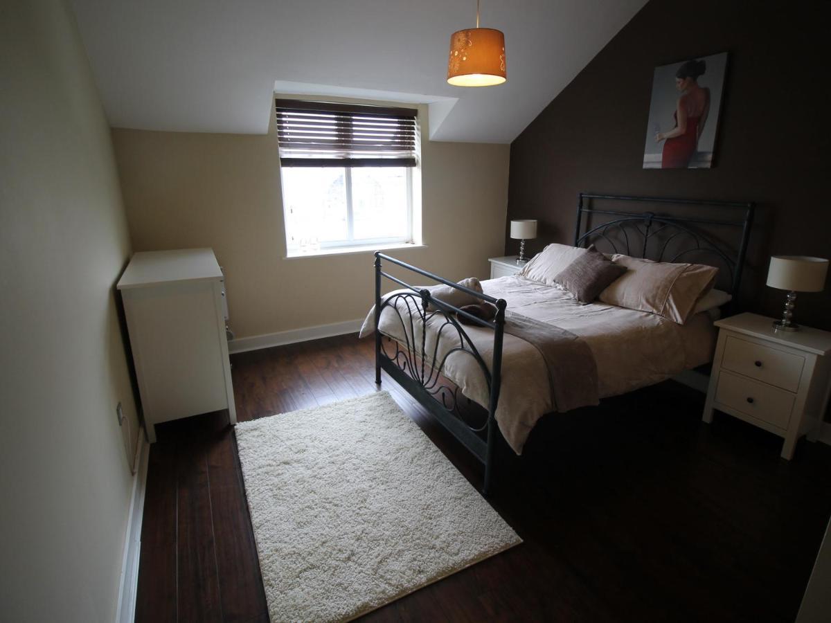 Holiday Homes Ashgrove Court Penthouses *