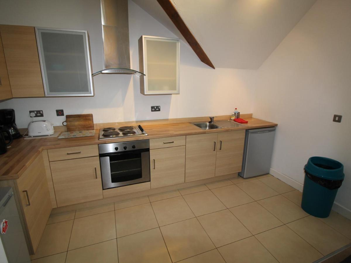Holiday Homes Ashgrove Court Penthouses