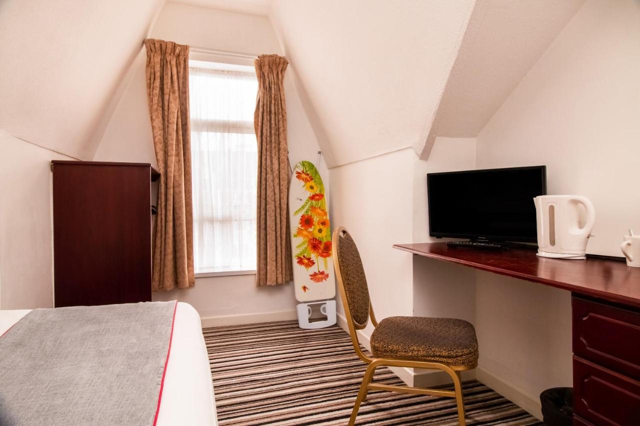Oyo Flagship Cardiff