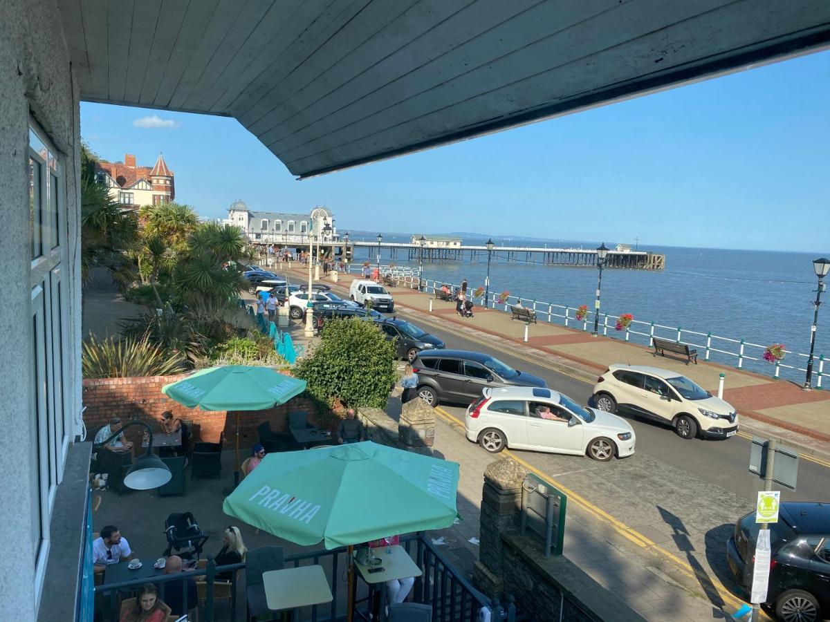 Sids Restaurant And Bar With
