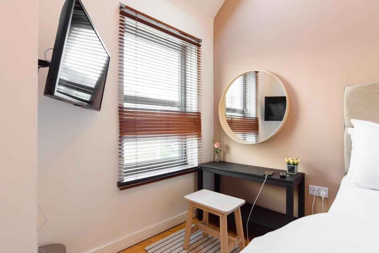 Retreat, 2 Bed House With Cloudstream Hot Tub *