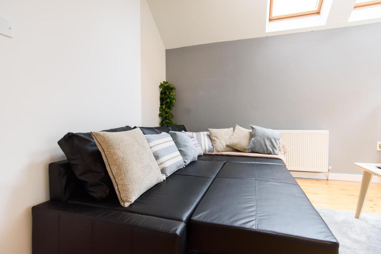 Retreat, 2 Bed House With Cloudstream Hot Tub Holiday home