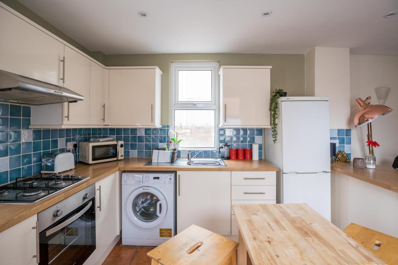 Apartment The Ella Fitzgerald - Modern 2 Bedroom Apartment, Super Close To Centre Cardiff