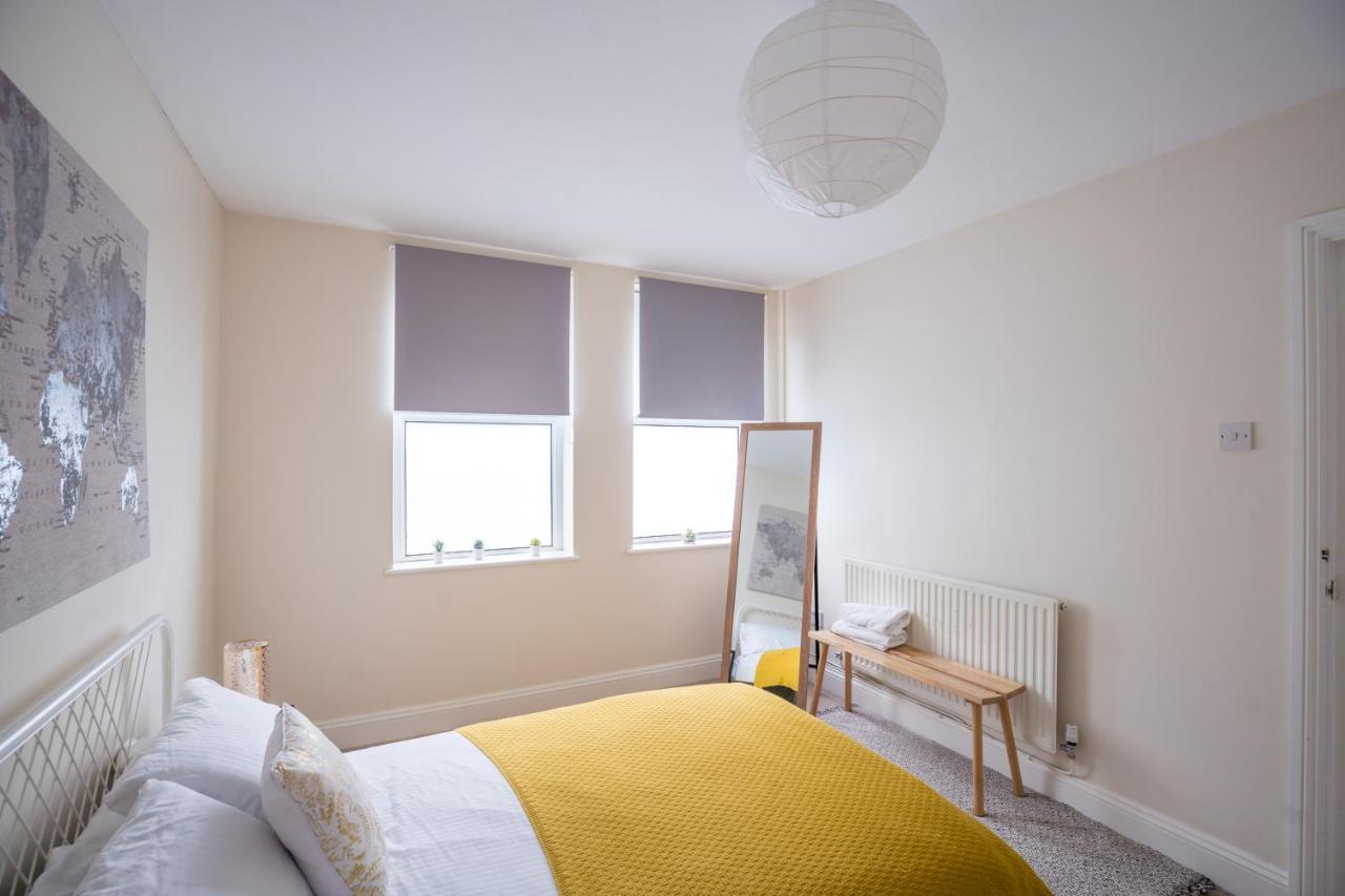 The Ella Fitzgerald - Modern 2 Bedroom Apartment, Super Close To Centre Apartment *