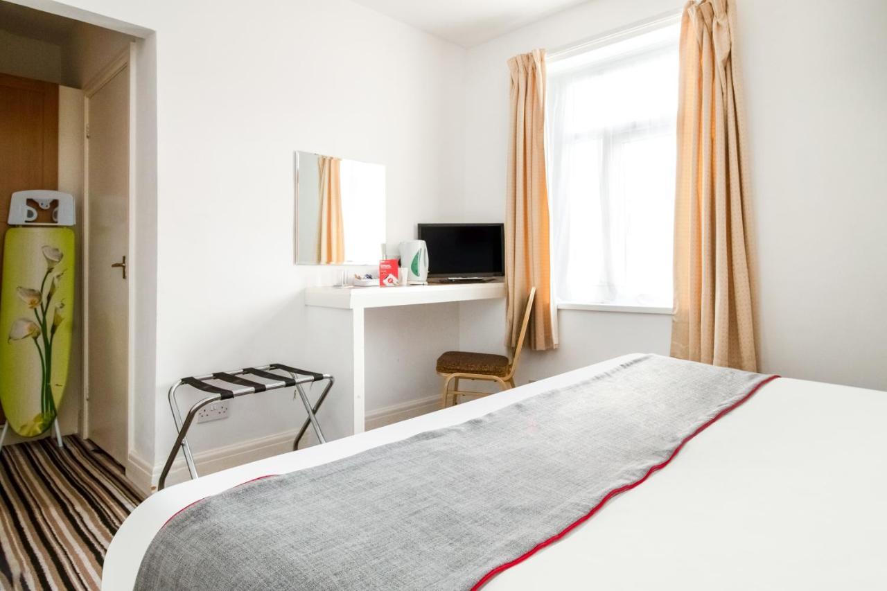 Hotel Oyo Flagship Cardiff