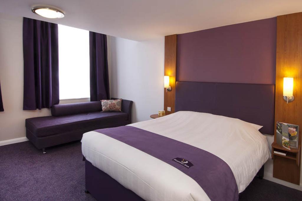 Premier Roath Hotel