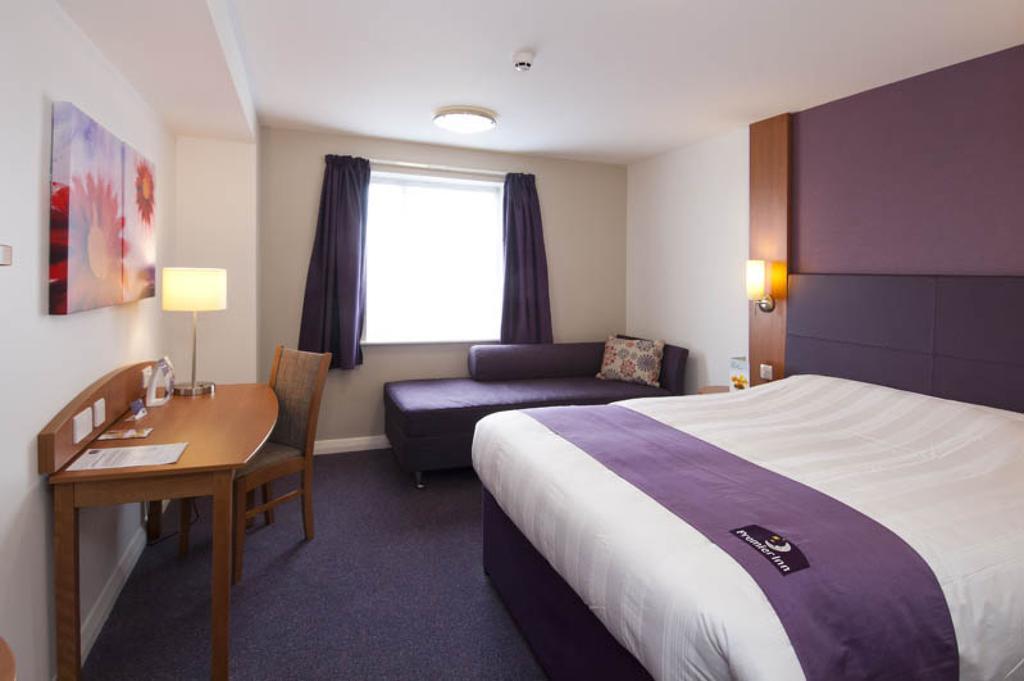 Premier Centre Hotel 3*