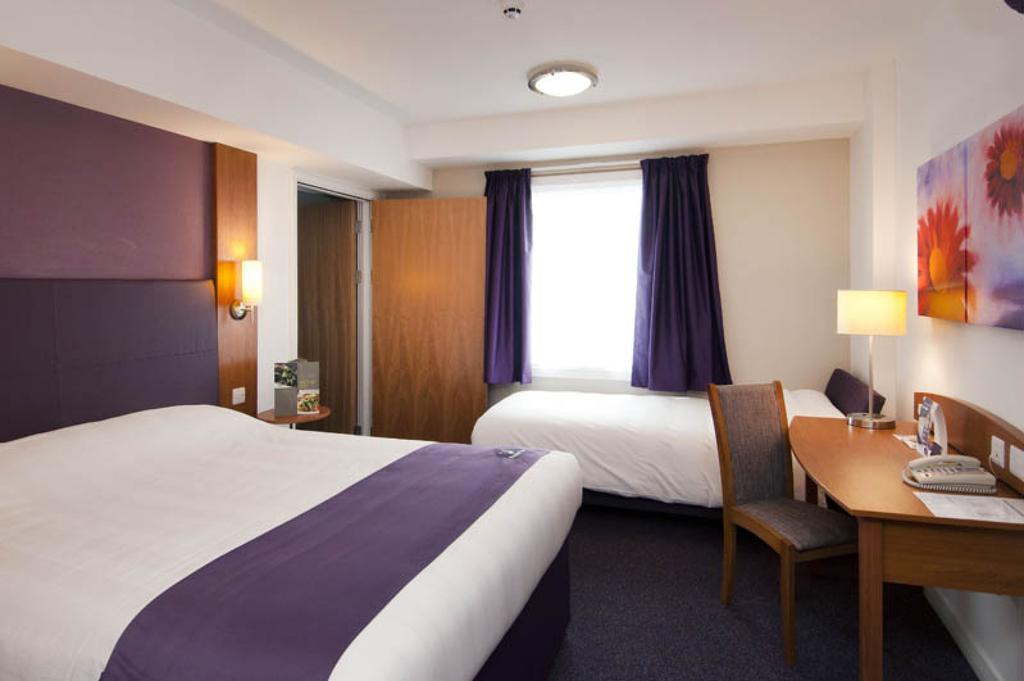 Premier Centre Hotel