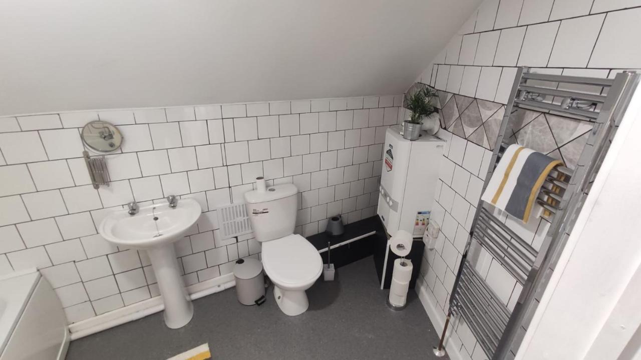 The Coach House Guest house Cardiff
