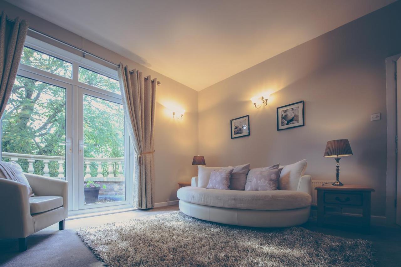 De Courceys Manor & Country house Cardiff