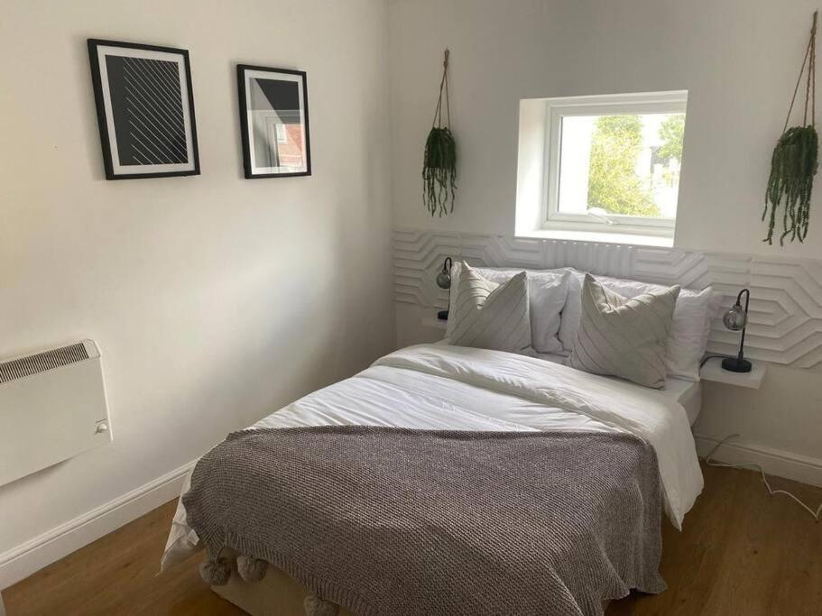 Lower Cathedral C By Mia Living 2 Bedroom Duplex Apartment Apartment *