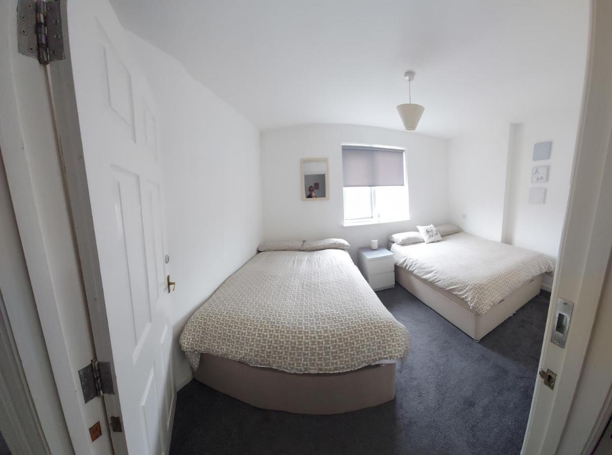 The Elms - Close To Centre Apartment Cardiff