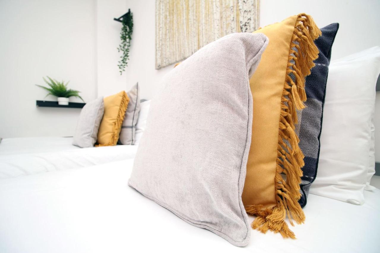 The Hayes By Mia Living 2 Bedroom In Centre *