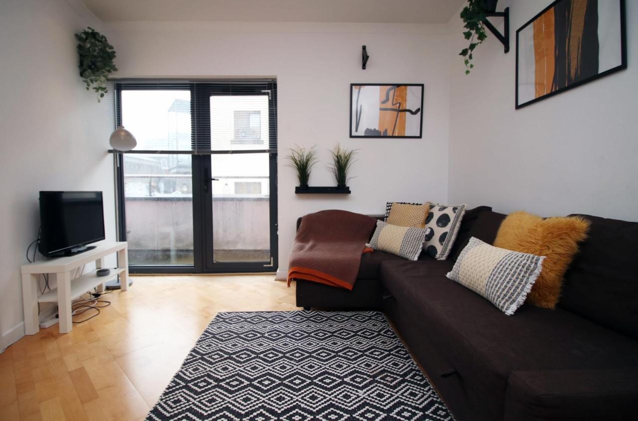 Apartment The Hayes By Mia Living 2 Bedroom In Centre Cardiff
