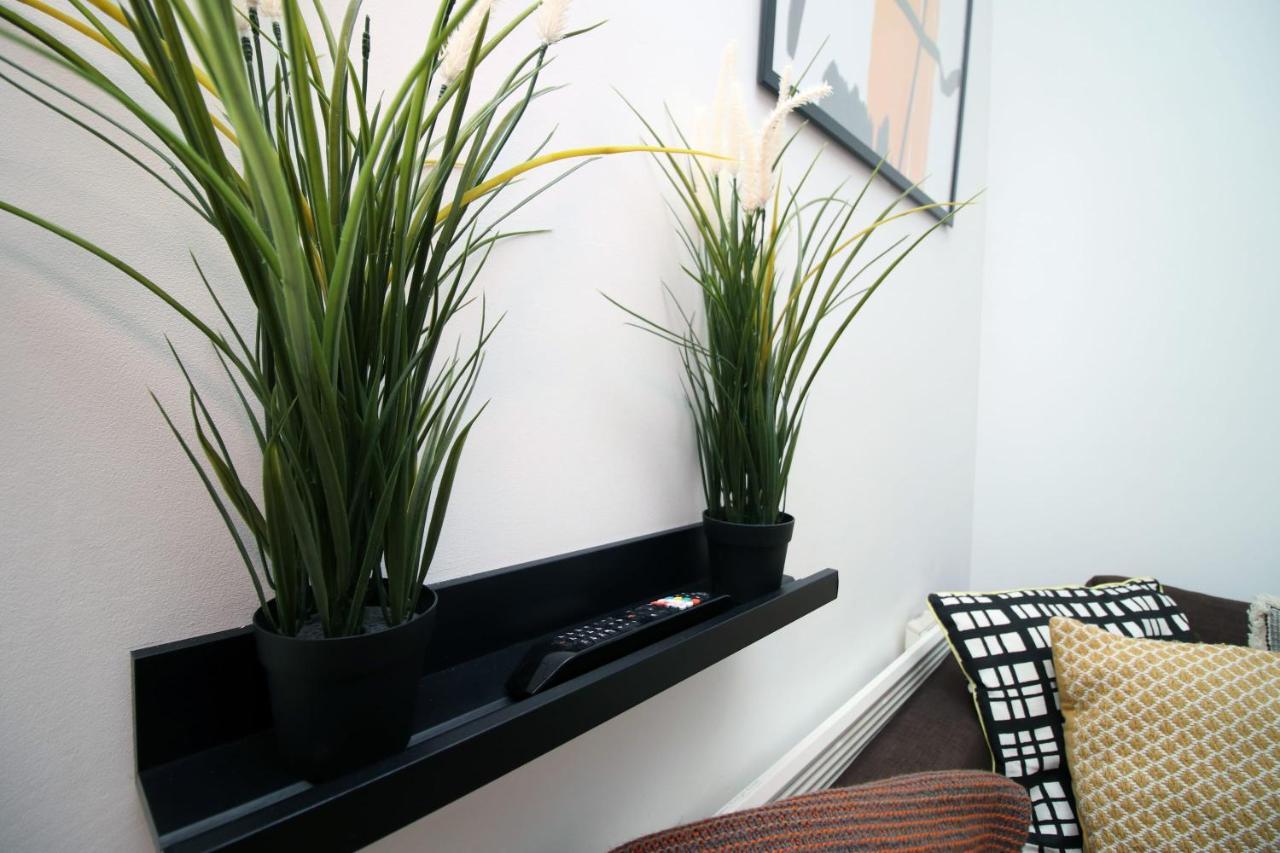 The Hayes By Mia Living 2 Bedroom In Centre Cardiff