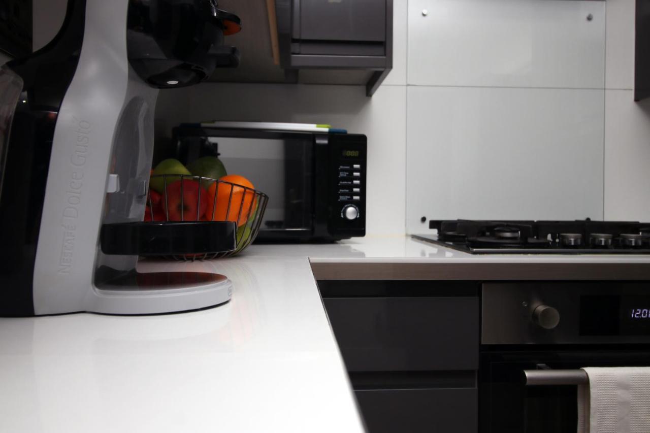 New 2 Bed Comfort - Functional - Secure - Private Cardiff