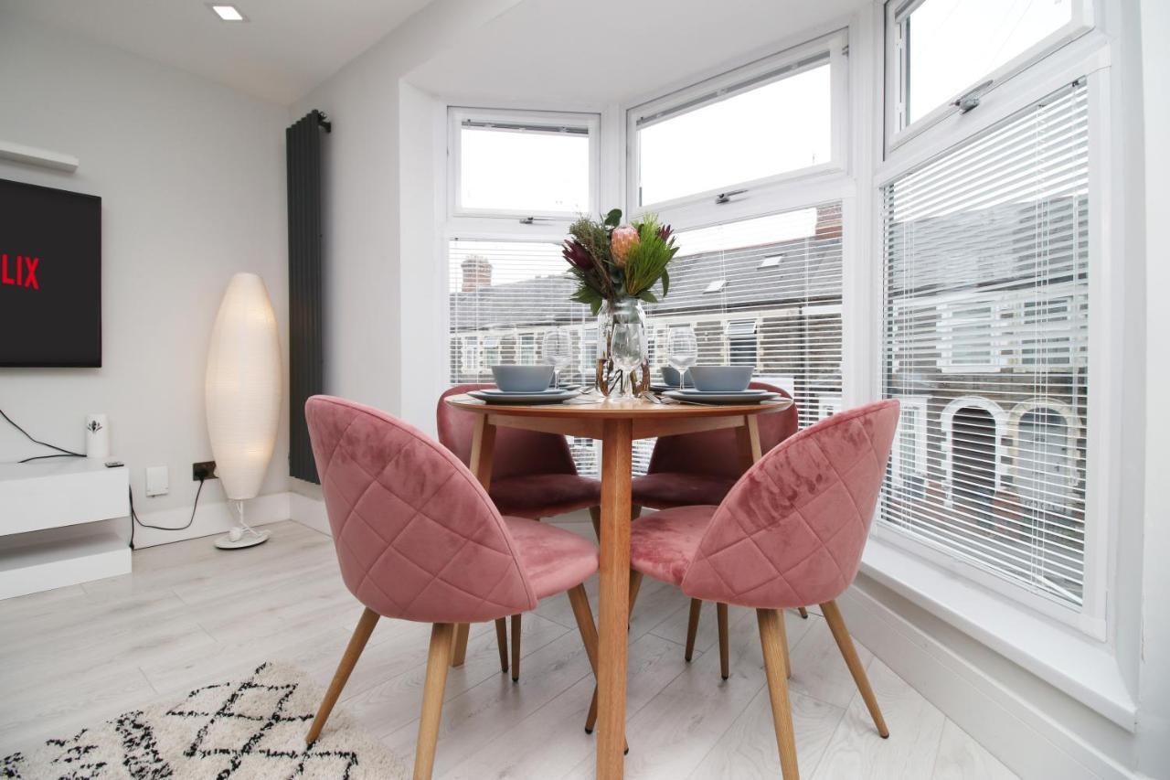 Apartment New 2 Bed Comfort - Functional - Secure - Private