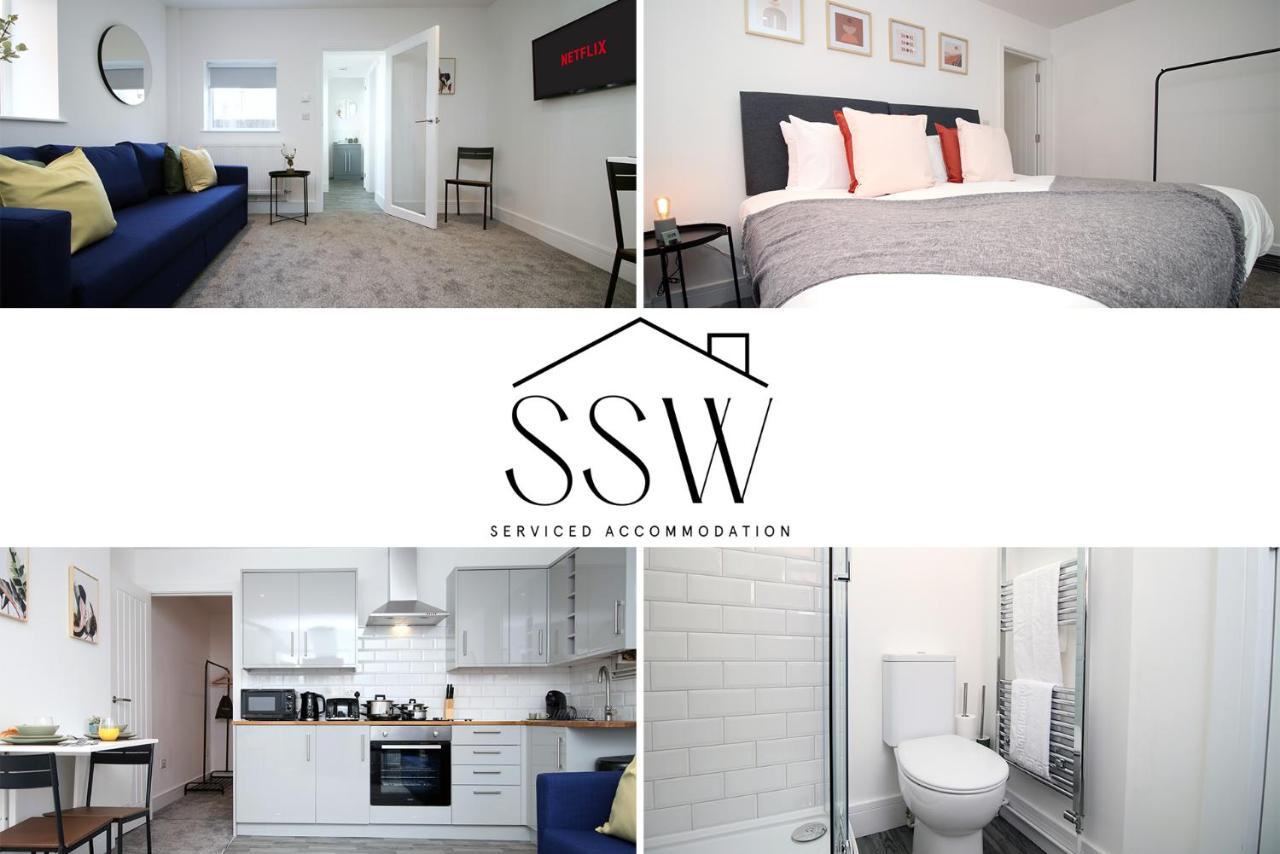No 49 Apartments, Perfect For Business And Leisure Stays, 10 Min Drive Into Centre, Easy Access To Local Transport, 1br And 2br Available, Free Parking Apartment Cardiff