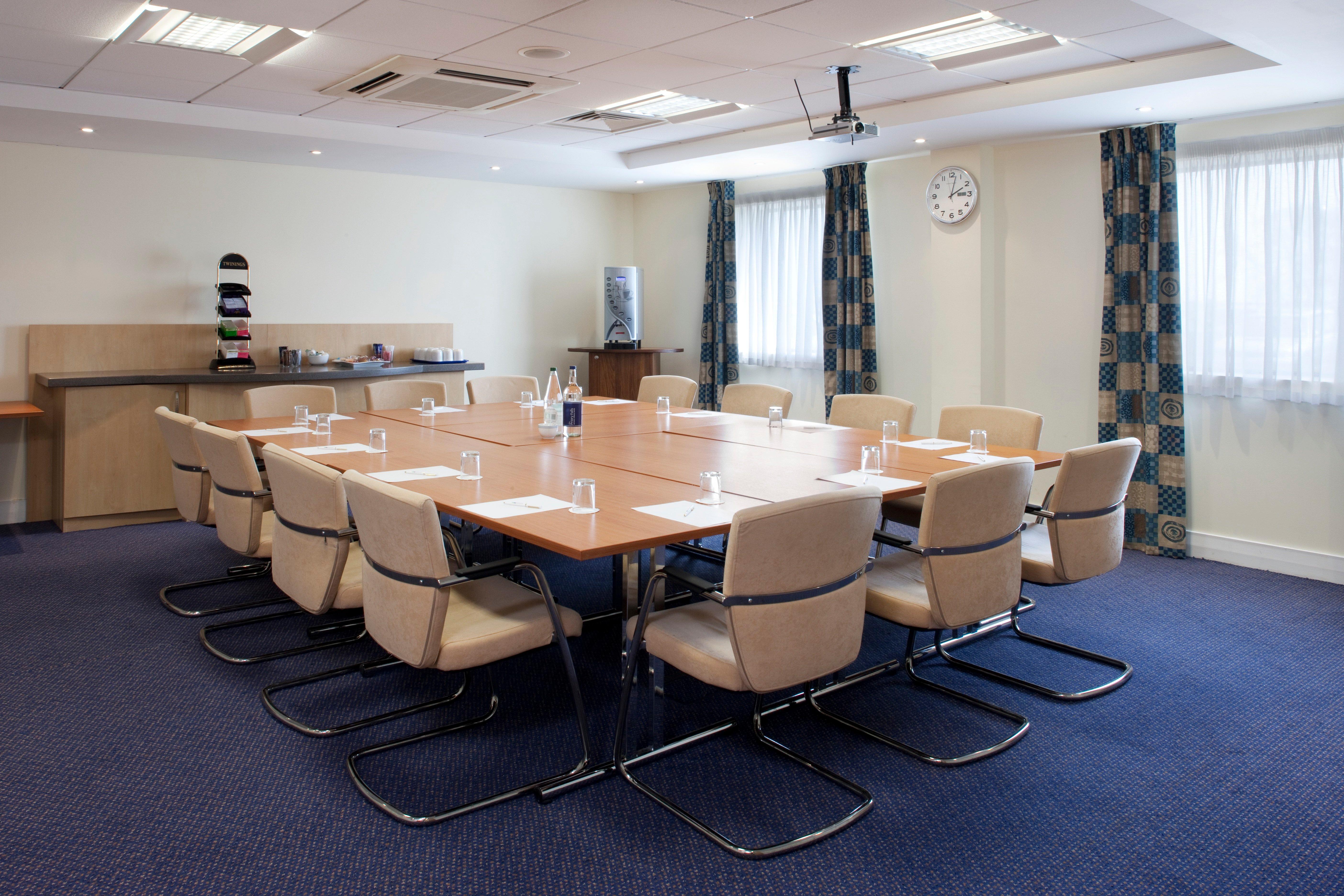 Express Airport, An Ihg Cardiff