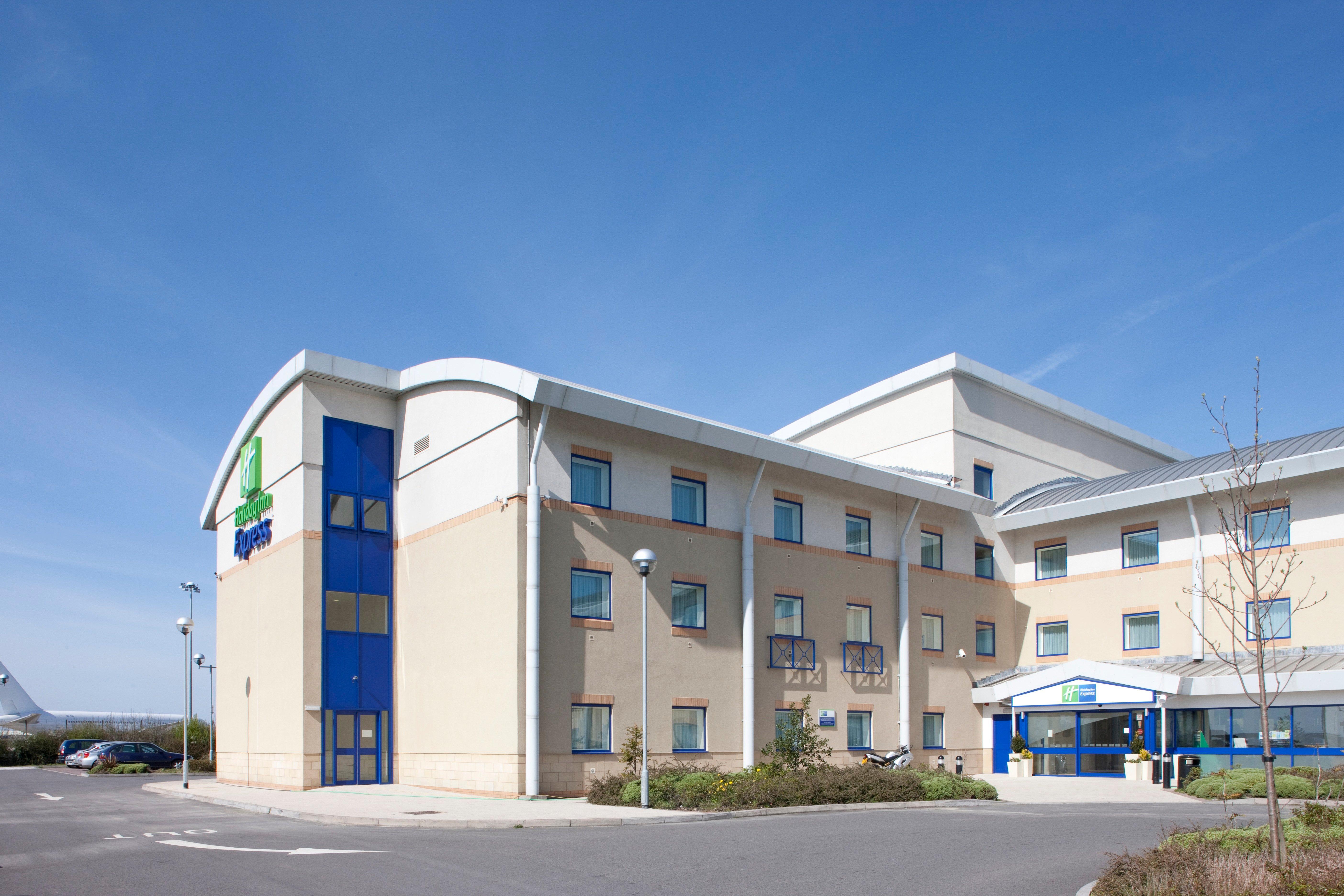 Express Airport, An Ihg Hotel 3*