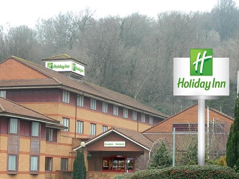 North M4 Jct 32, An Ihg 3*