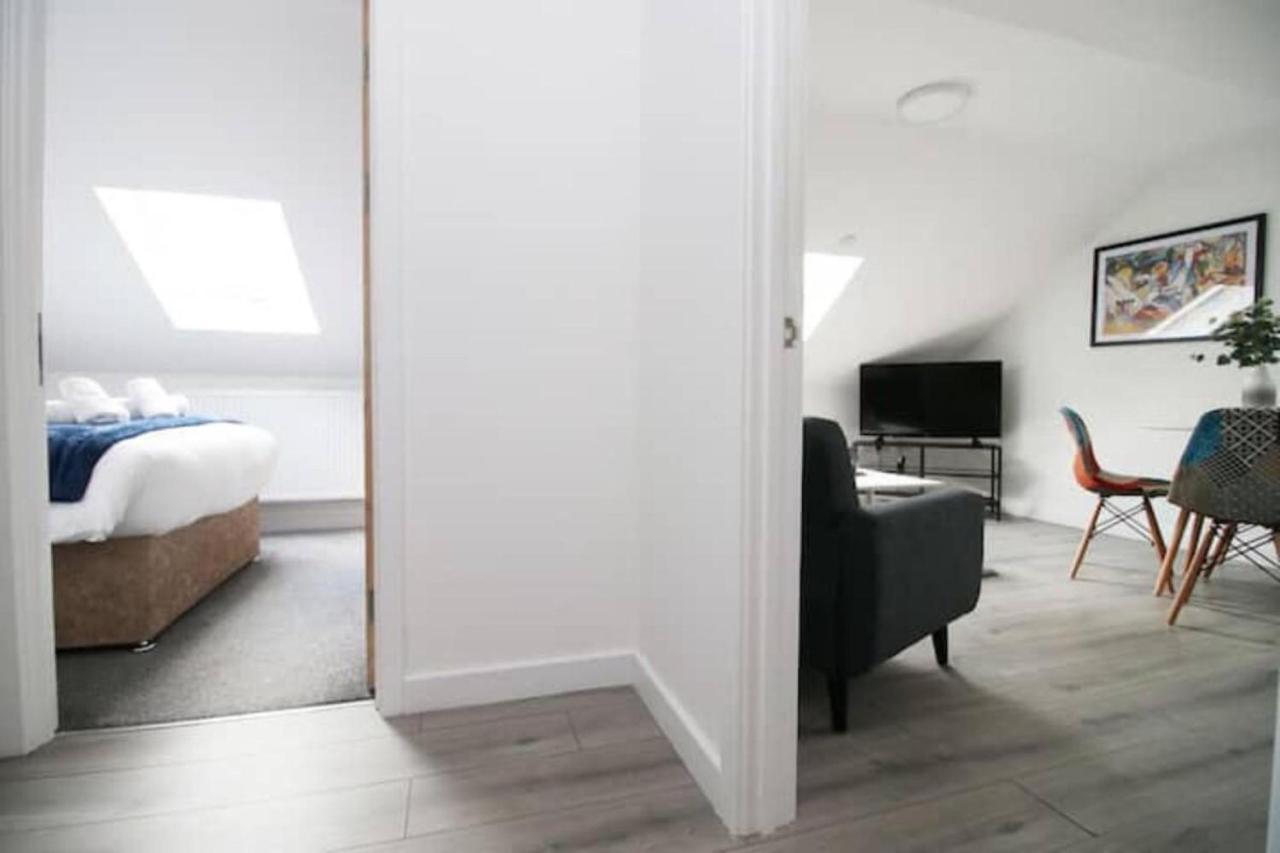 Flat In Centre Apartment Cardiff