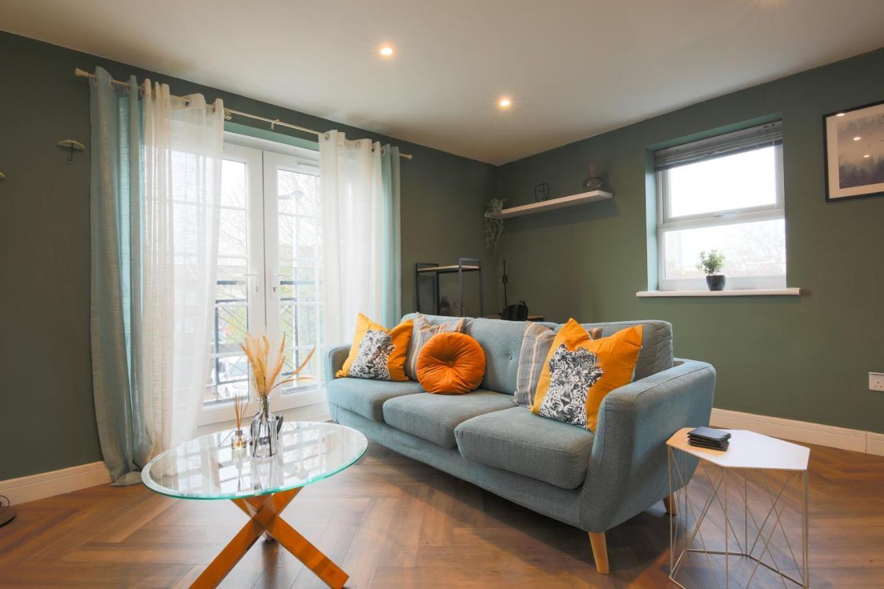 Apartment Stayright Stylish Bay 2 Bed Apartment- Private Parking & 10 Mins To Bay & Cardiff