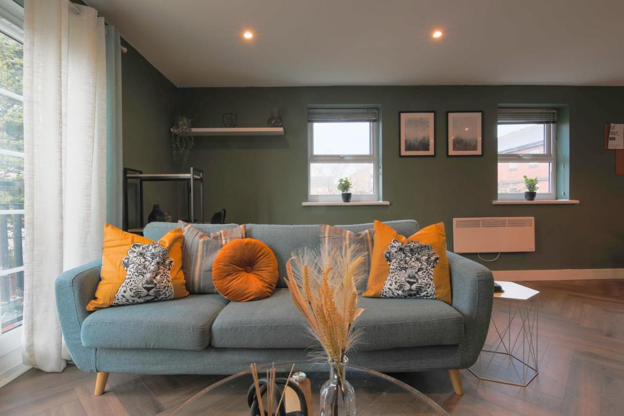 Apartment Stayright Stylish Bay 2 Bed Apartment- Private Parking & 10 Mins To Bay & Cardiff