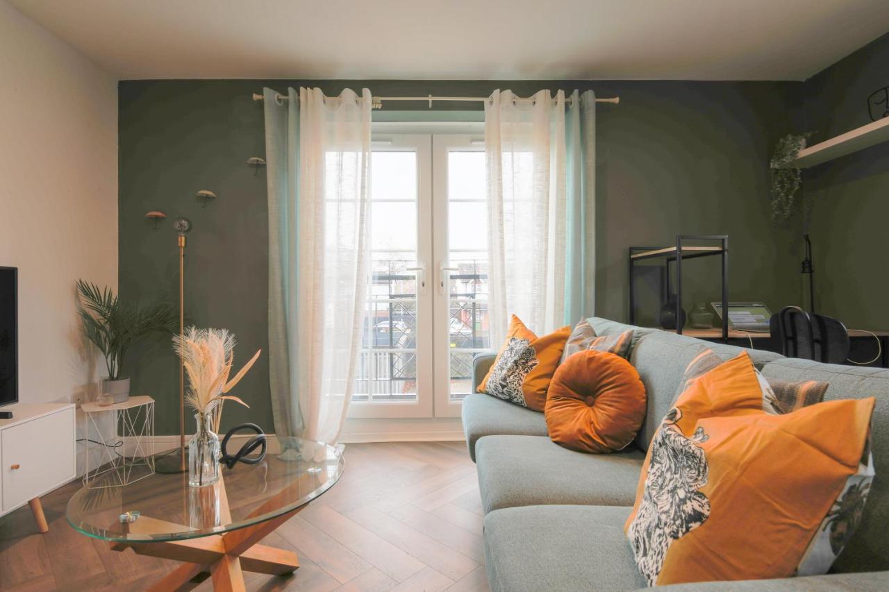 Apartment Stayright Stylish Bay 2 Bed Apartment- Private Parking & 10 Mins To Bay &