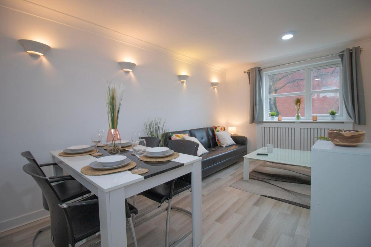 Sealock Mews By Promise *