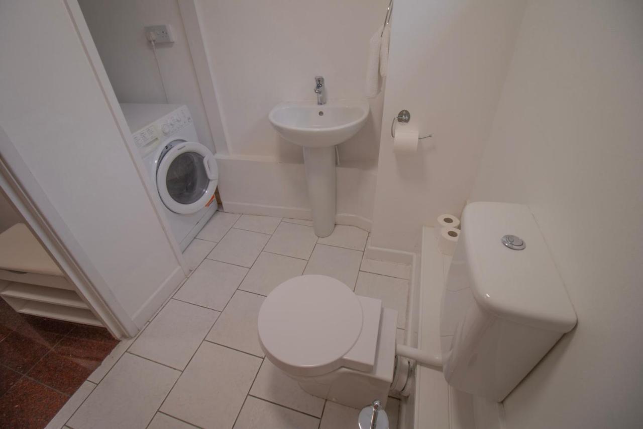 Sealock Mews By Promise Holiday home Cardiff