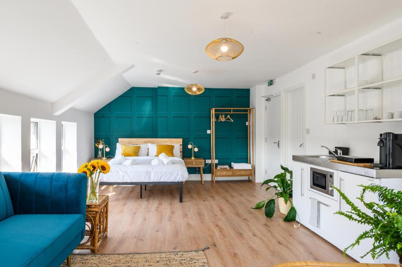 Neighbourhood Bedrooms Apartment