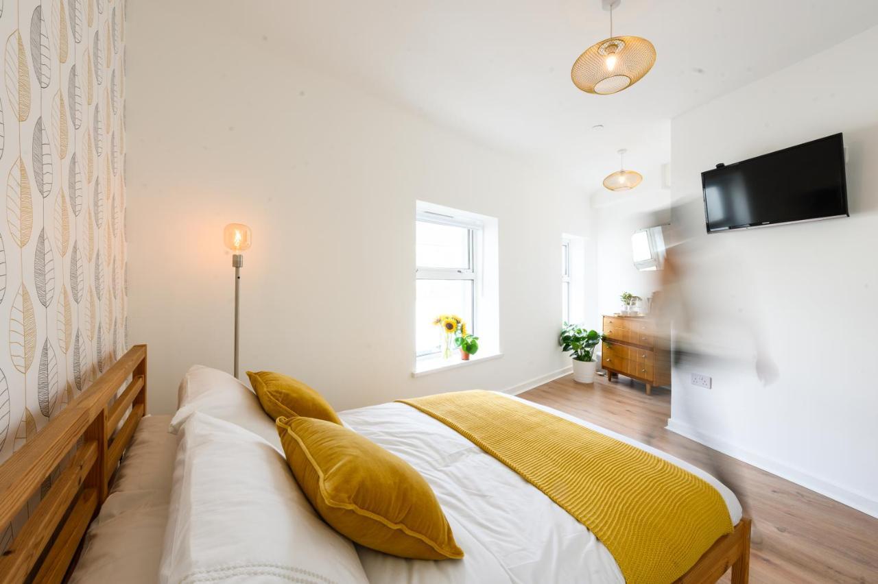 Apartment Neighbourhood Bedrooms Cardiff