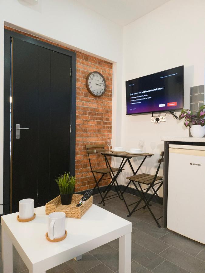 Cosmeston Cwtch By Promise Apartment