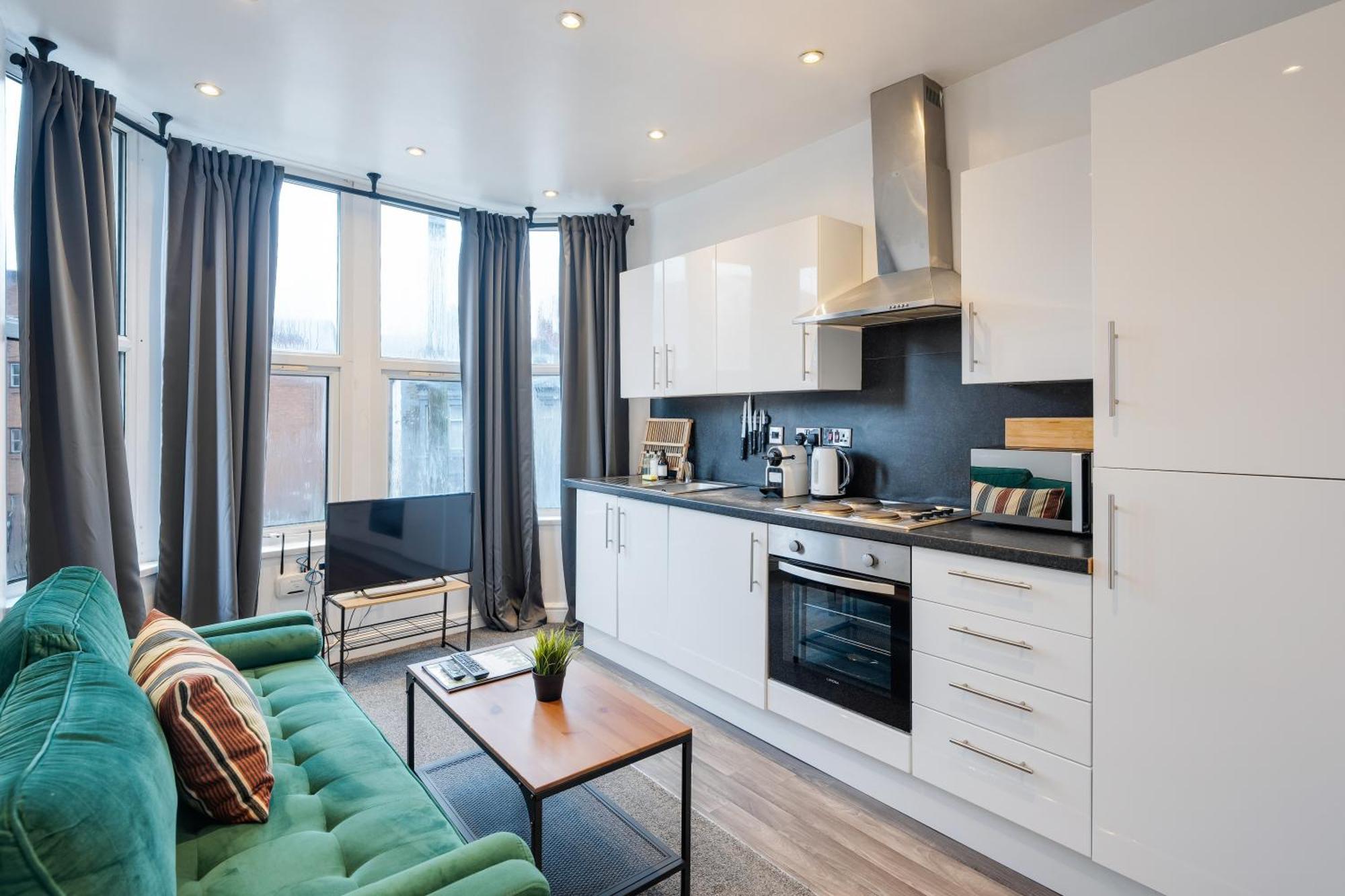 Apartment 2 Bedroom Near Centre, Uni & Parks! Cardiff