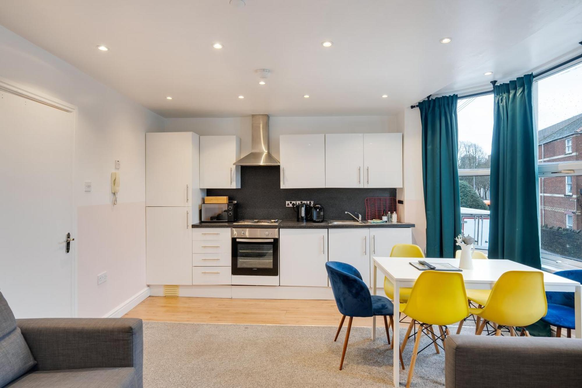 Duplex For Up To 13 Near Centre Apartment Cardiff