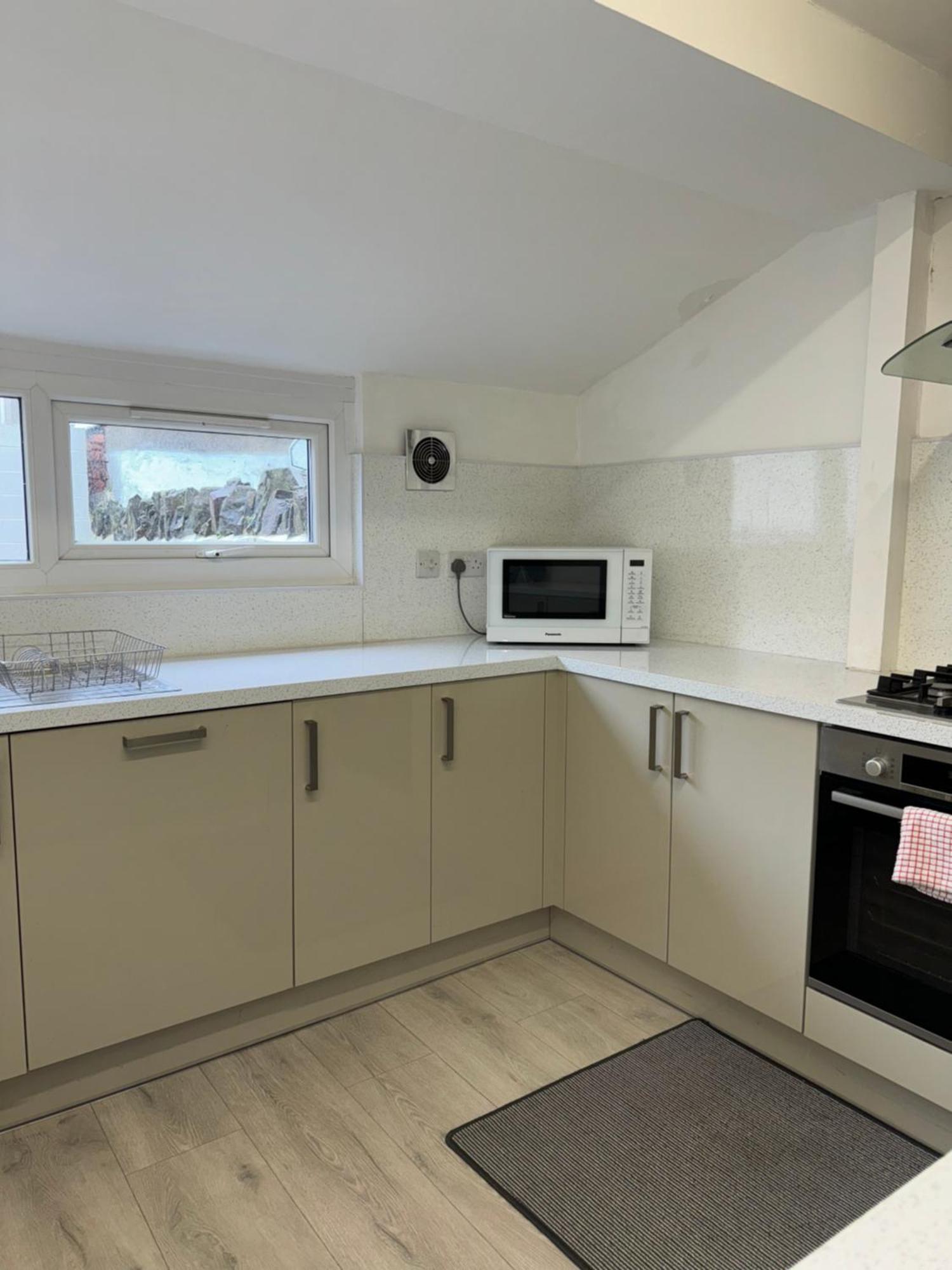 Holiday home Grangetown Stylish 3bed House. Cardiff